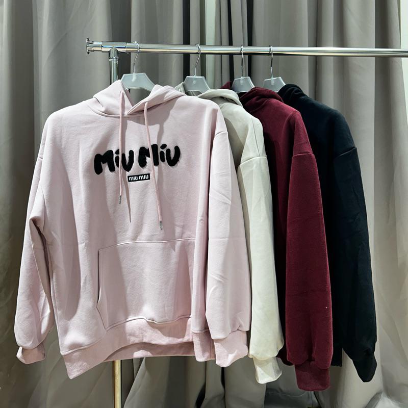 韓系刺繡小立領帽T