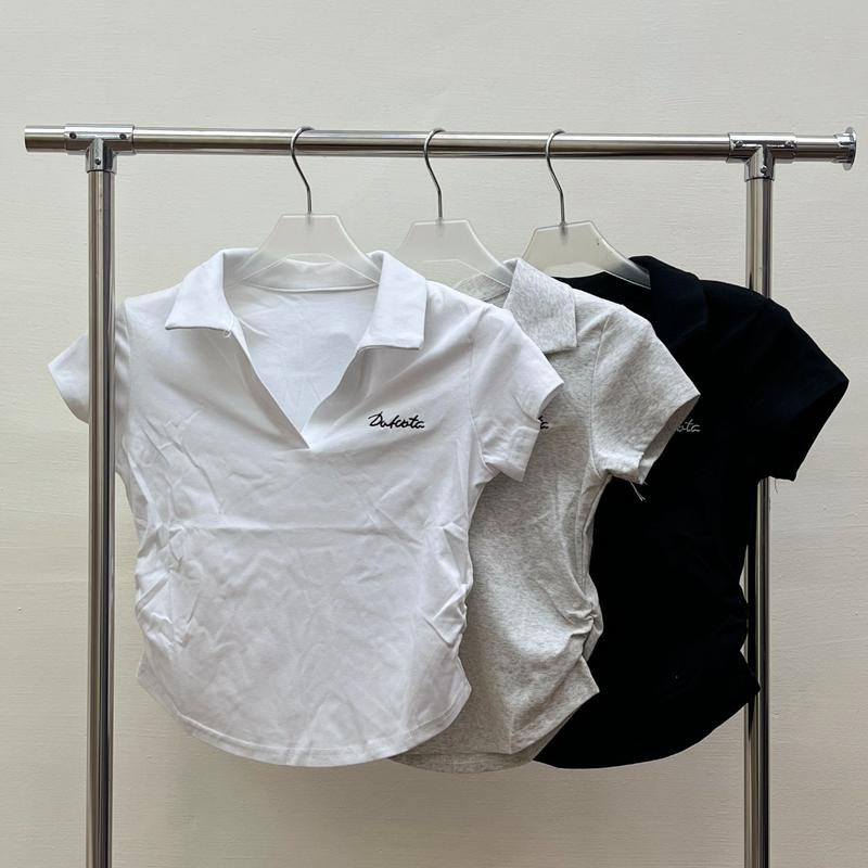 開襟POLO領側抓皺上衣