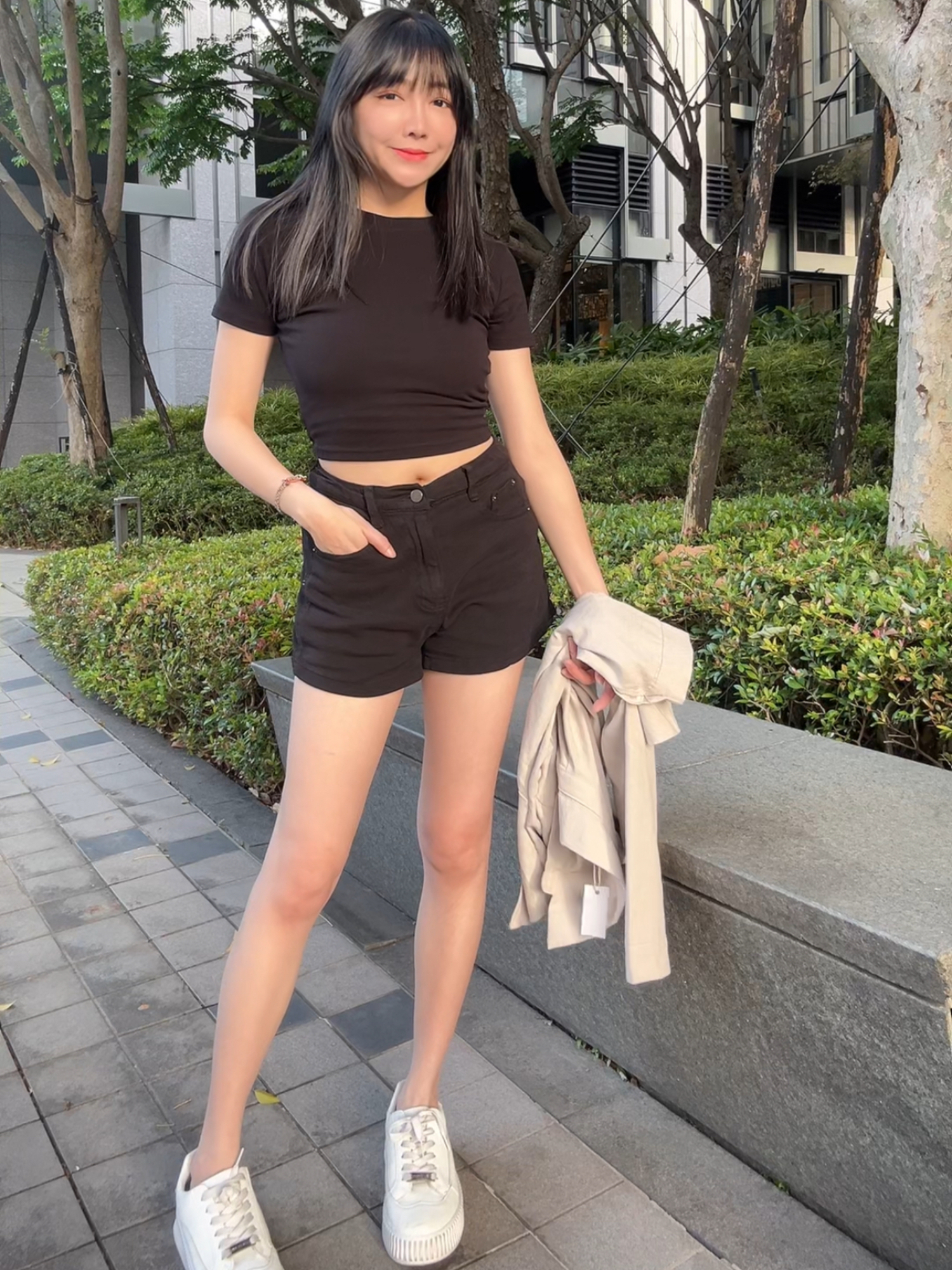 QQ糖果色重磅短版上衣