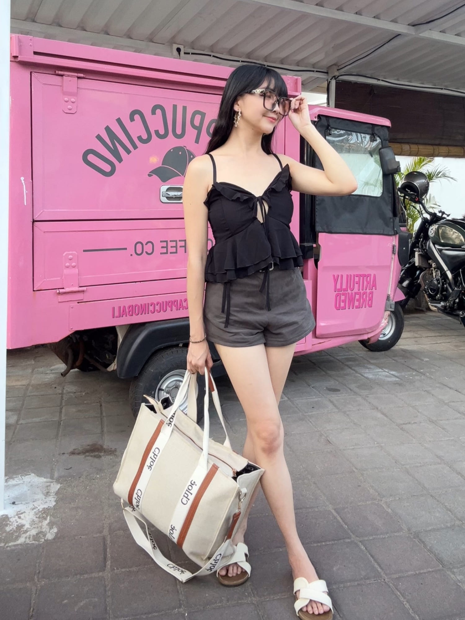 仙女小姊姊綁帶造型細肩背心上衣