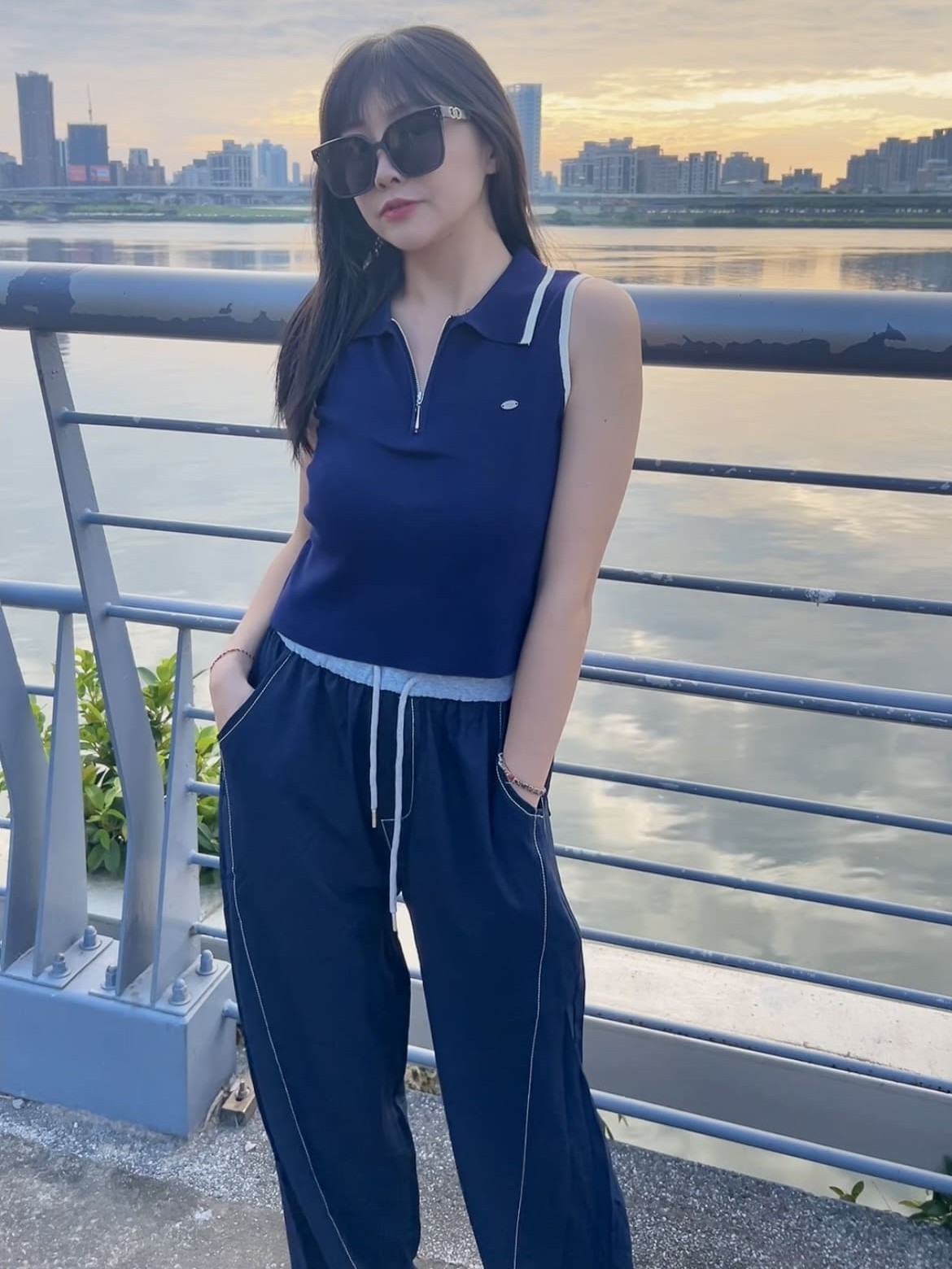 滾邊小標拉鍊POLO背心