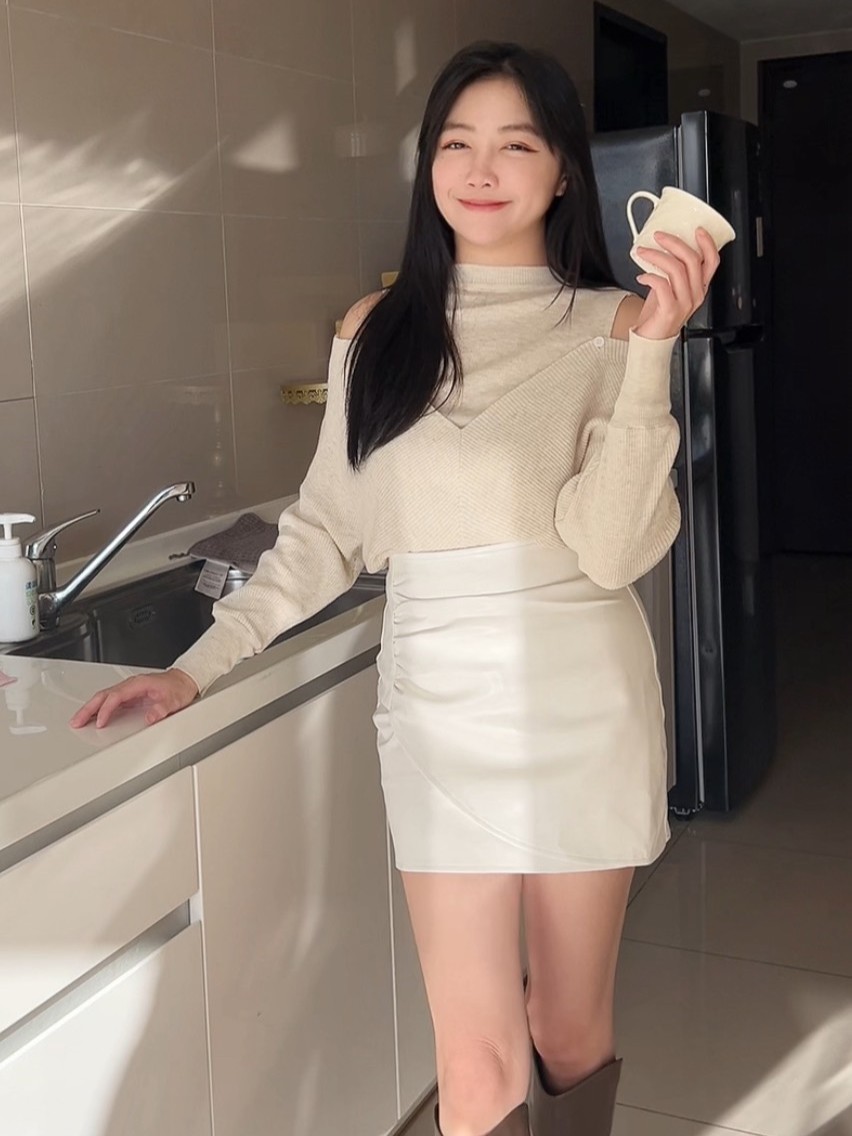 韓系假兩件露肩針織上衣