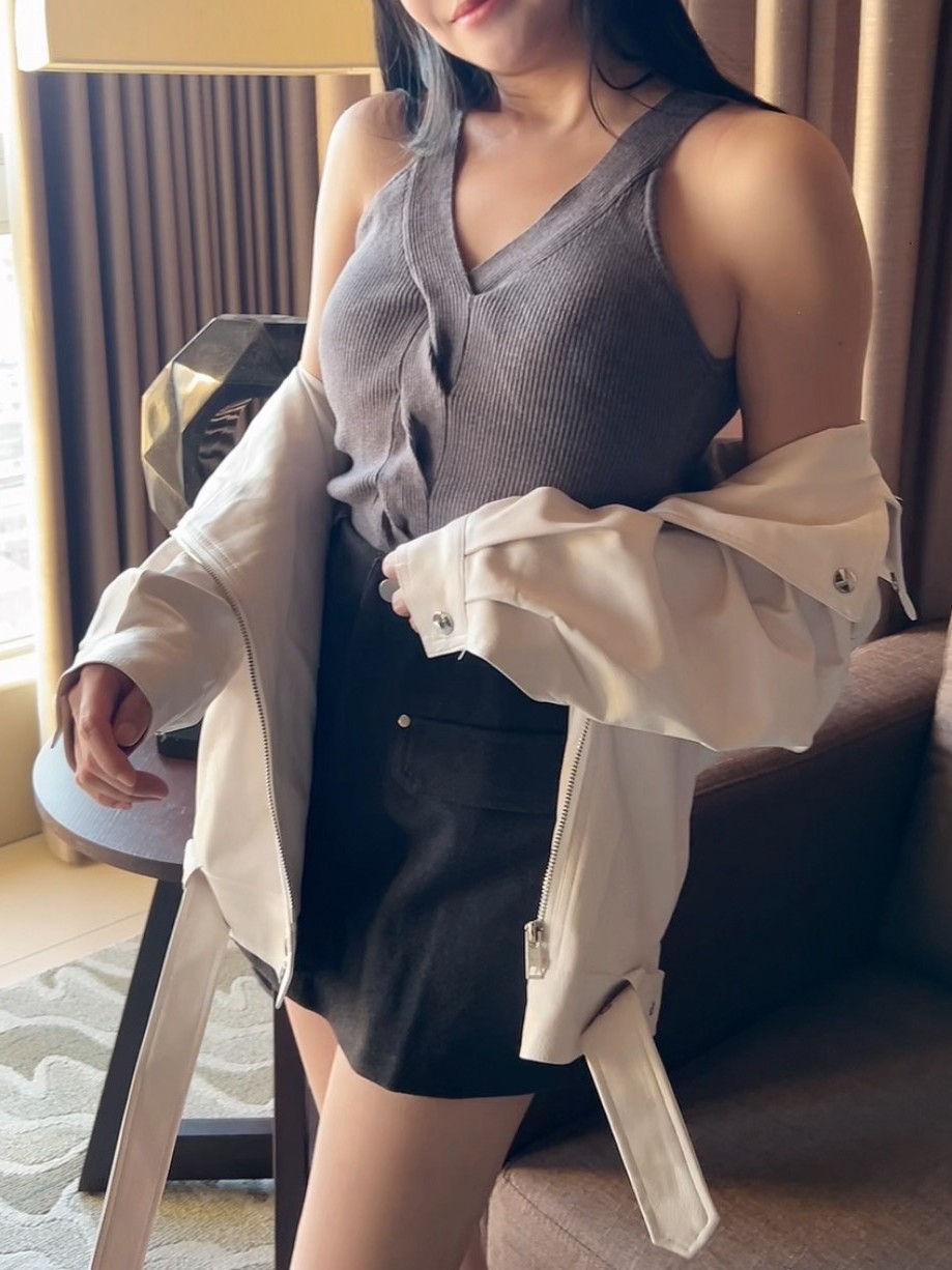 削肩V領麻花背心(可拆)<首周限定優惠$395中>