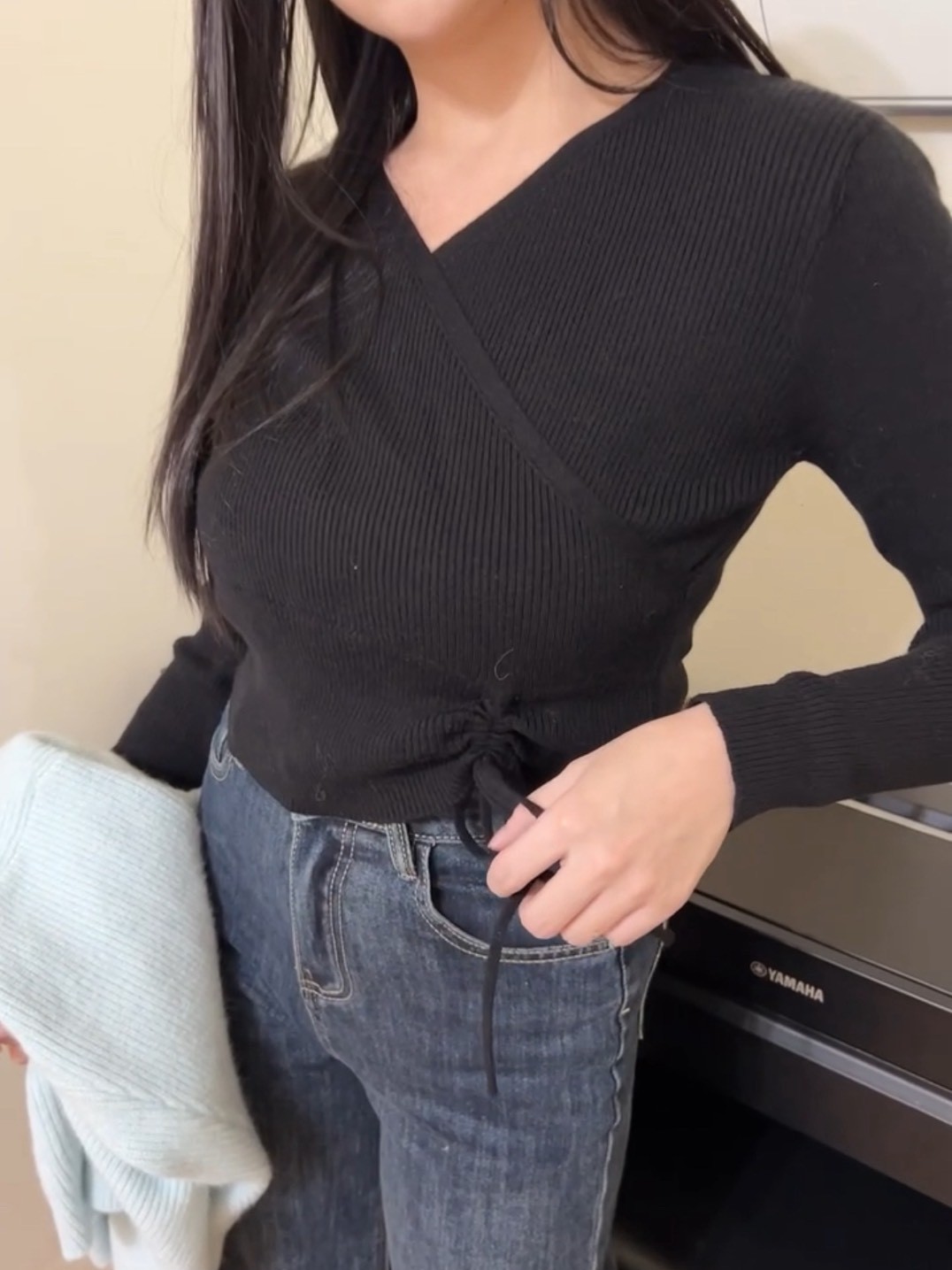 交叉抽繩綁帶修身上衣