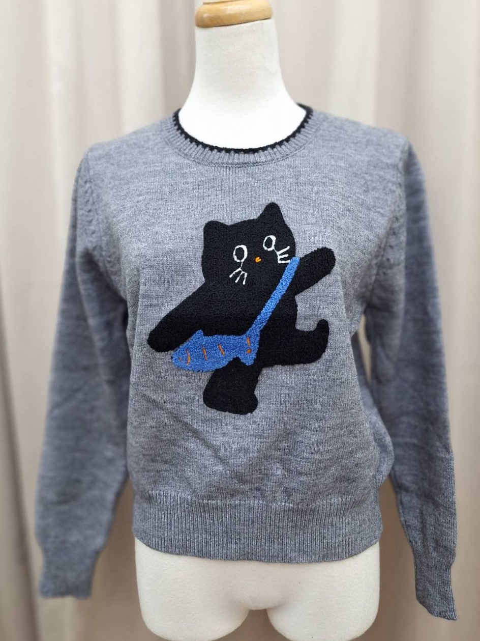 郊遊貓咪刺繡毛衣<首周限定優惠$399中>