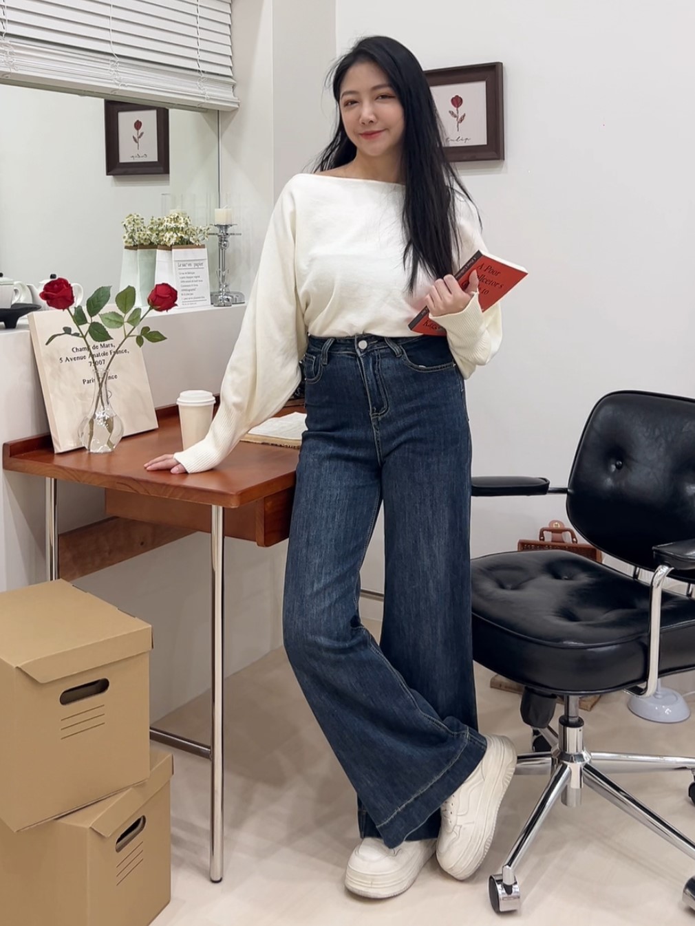 一字領連袖針織上衣