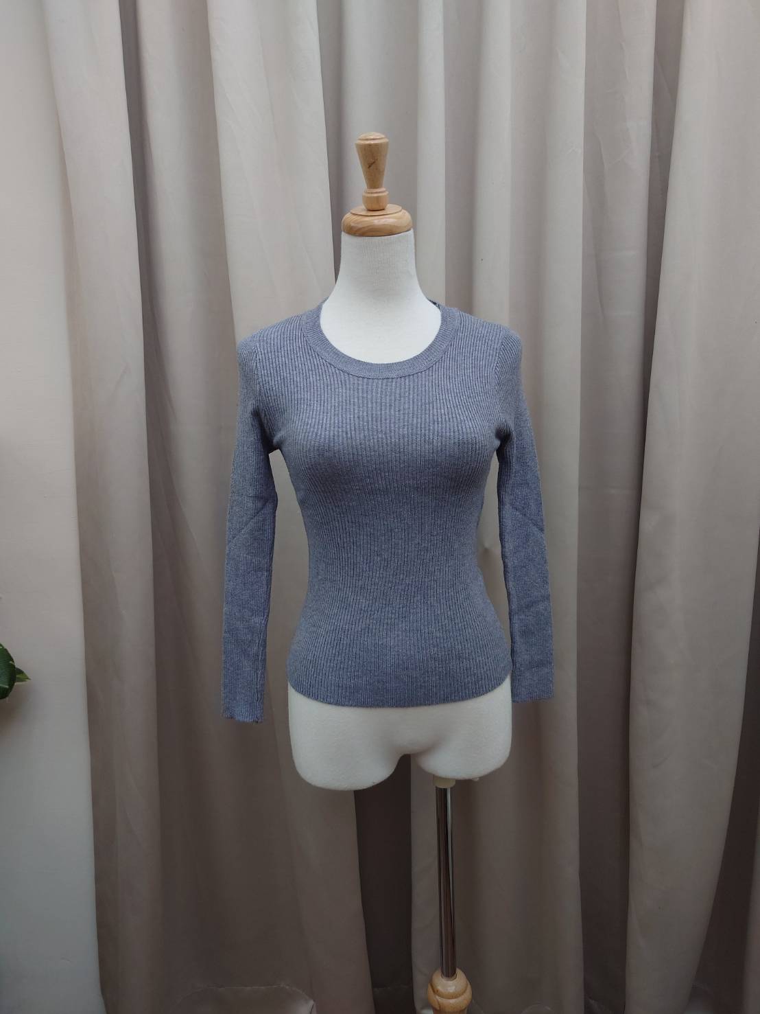 舒適彈性圓領坑條打底上衣