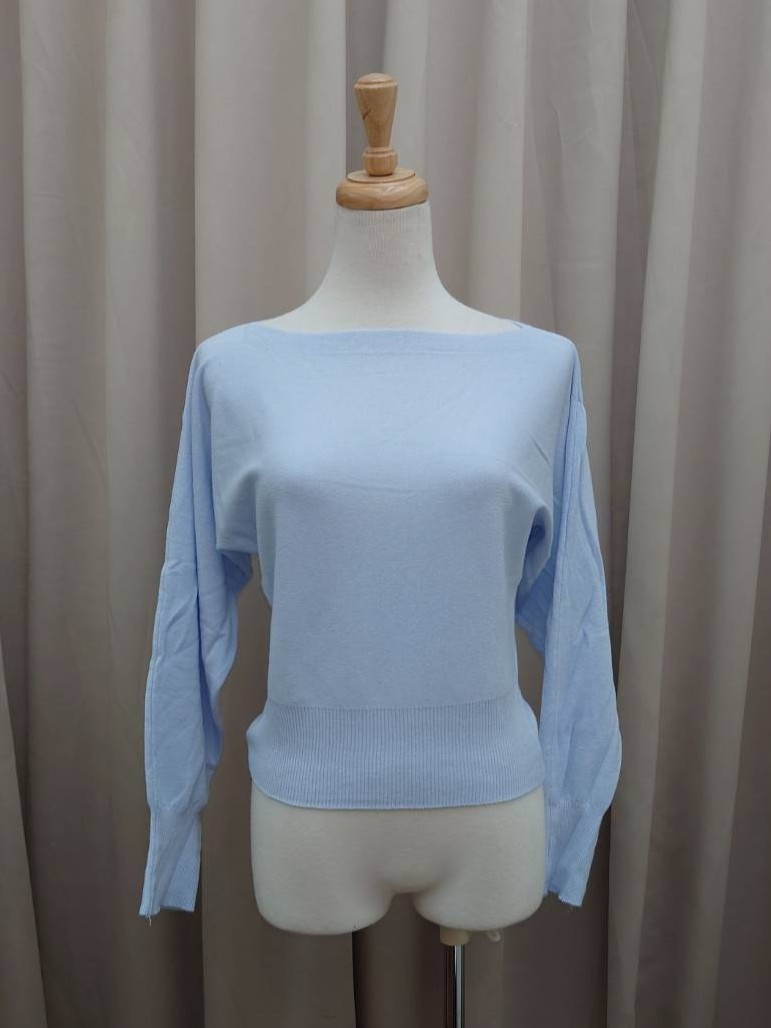 一字領連袖針織長袖上衣