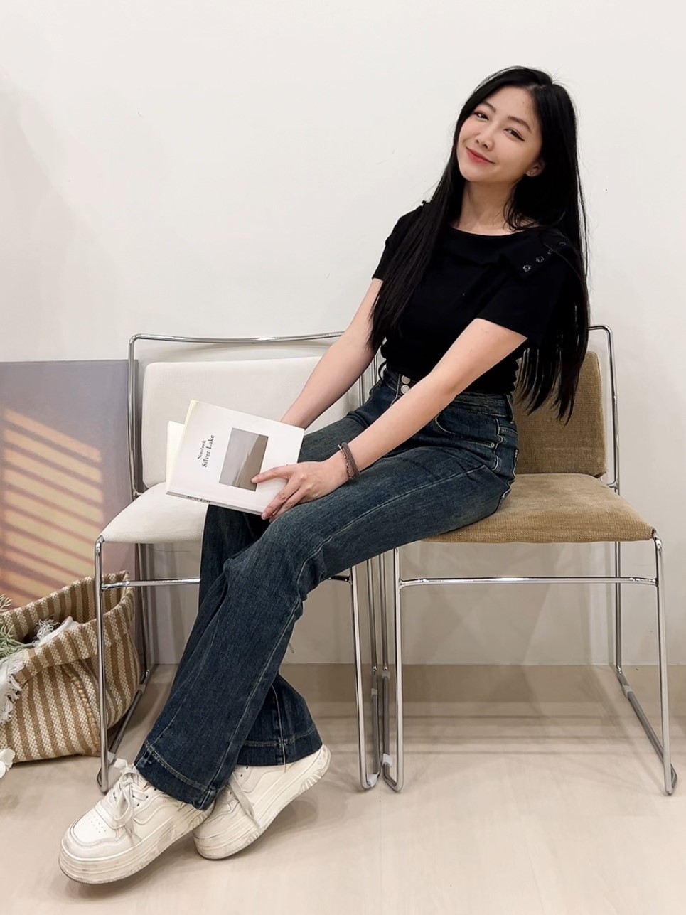 排釦翻領造型抓皺上衣(首周優惠395)