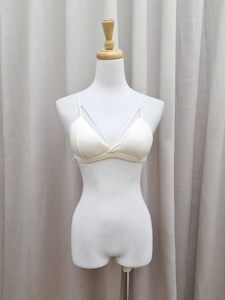 法式性感美背掛脖背心(不可拆)(首周優惠$299)