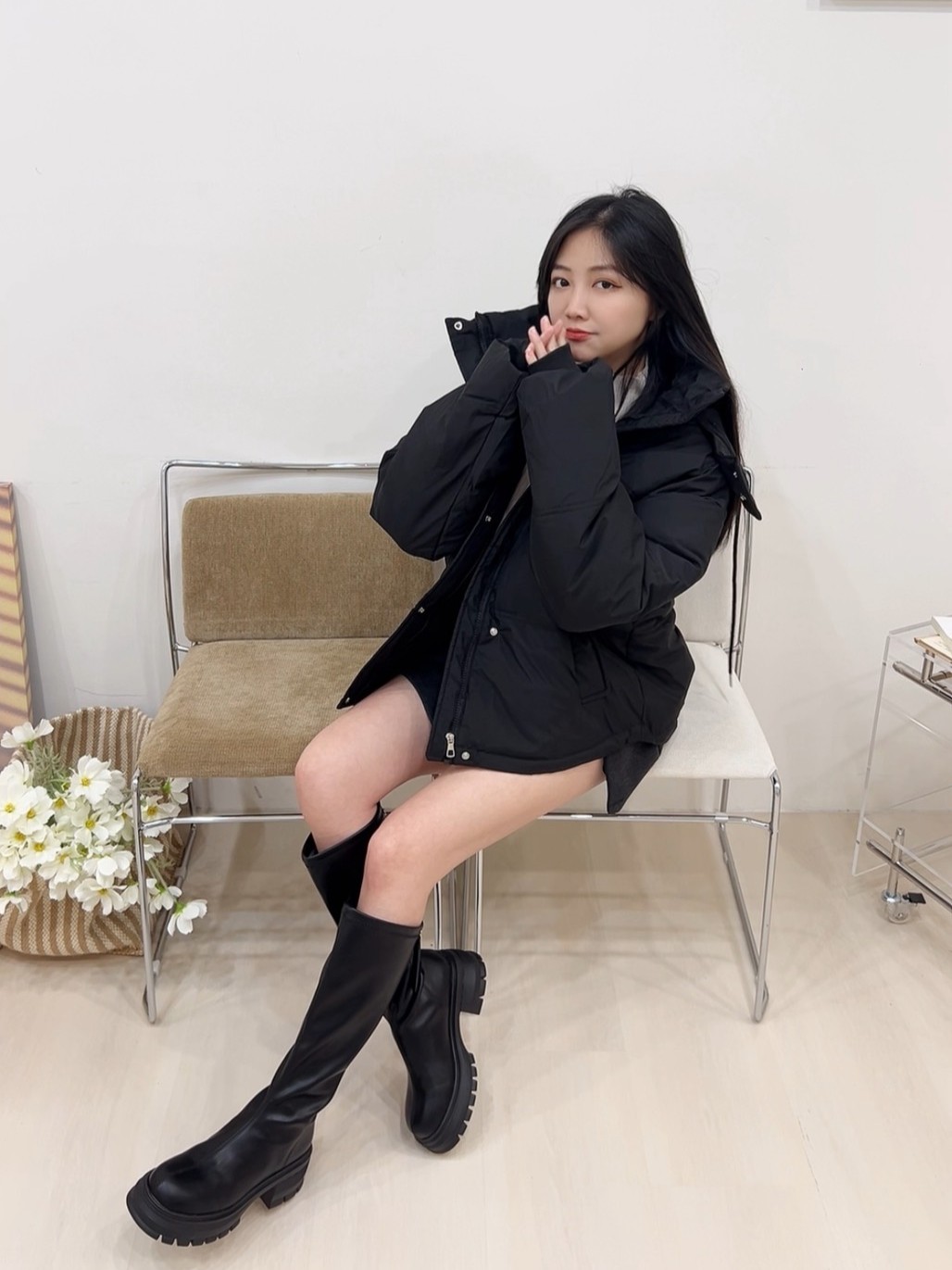 冬季必備澎澎短版外套(帽可拆)<首周限定優惠$990中>