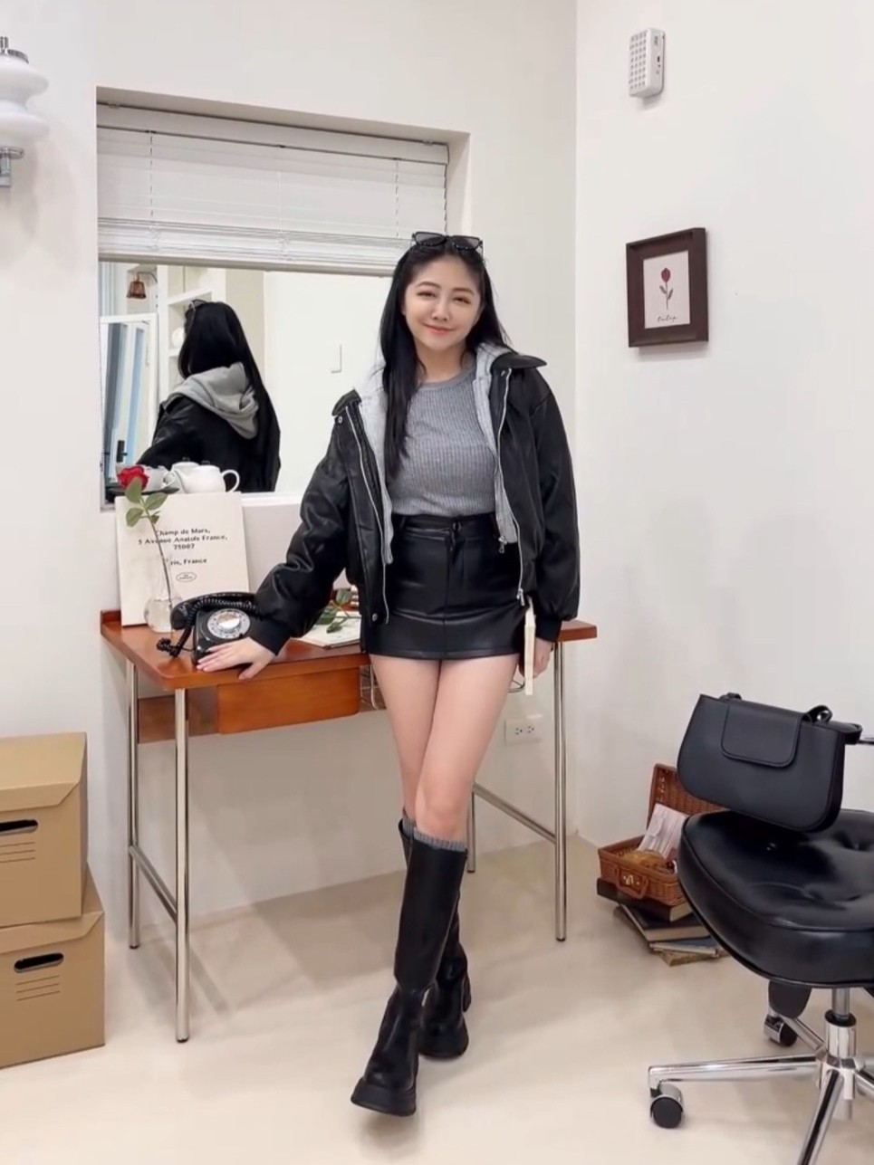 假兩件連帽鋪毛皮外套<首周限定優惠$1310中>