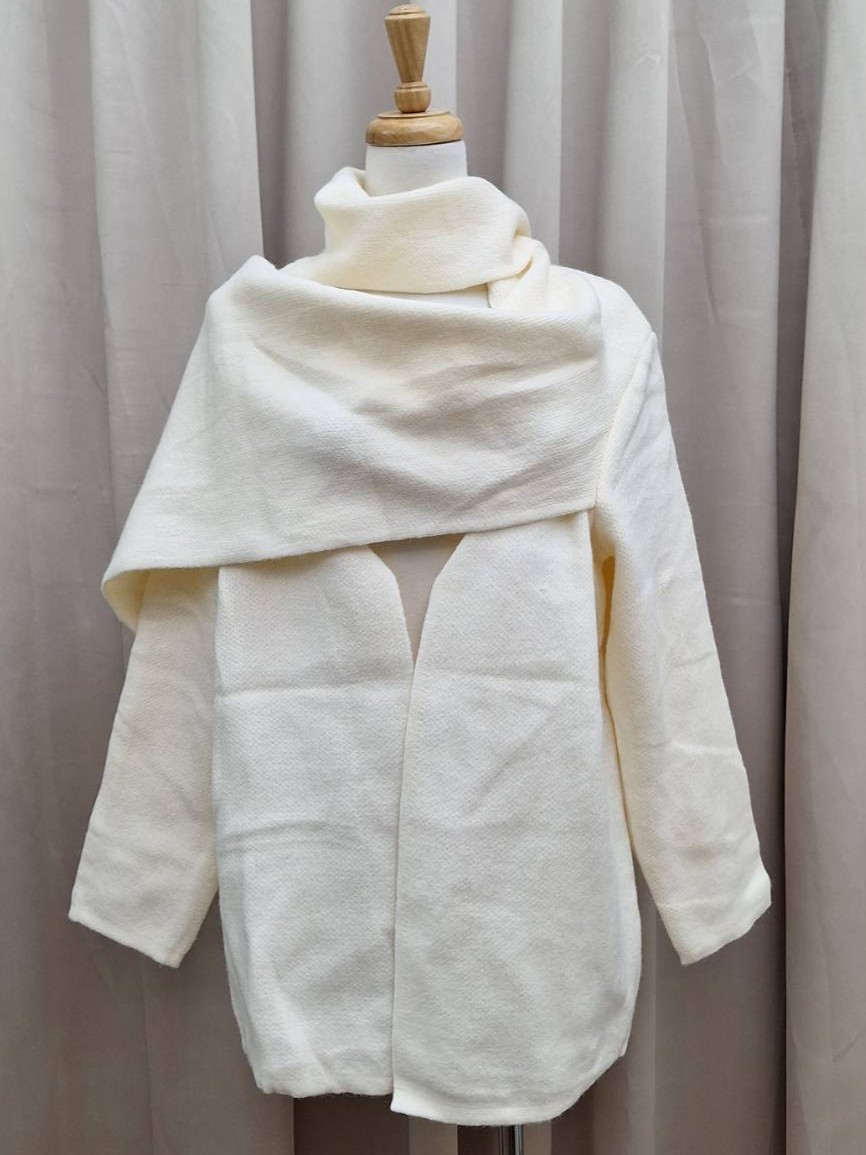 一件式披肩層次外套<首周限定優惠$790中>