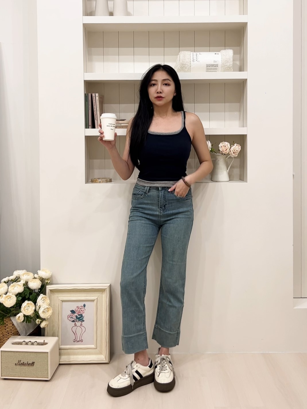 修身高腰直筒牛仔褲(首周優惠$599)