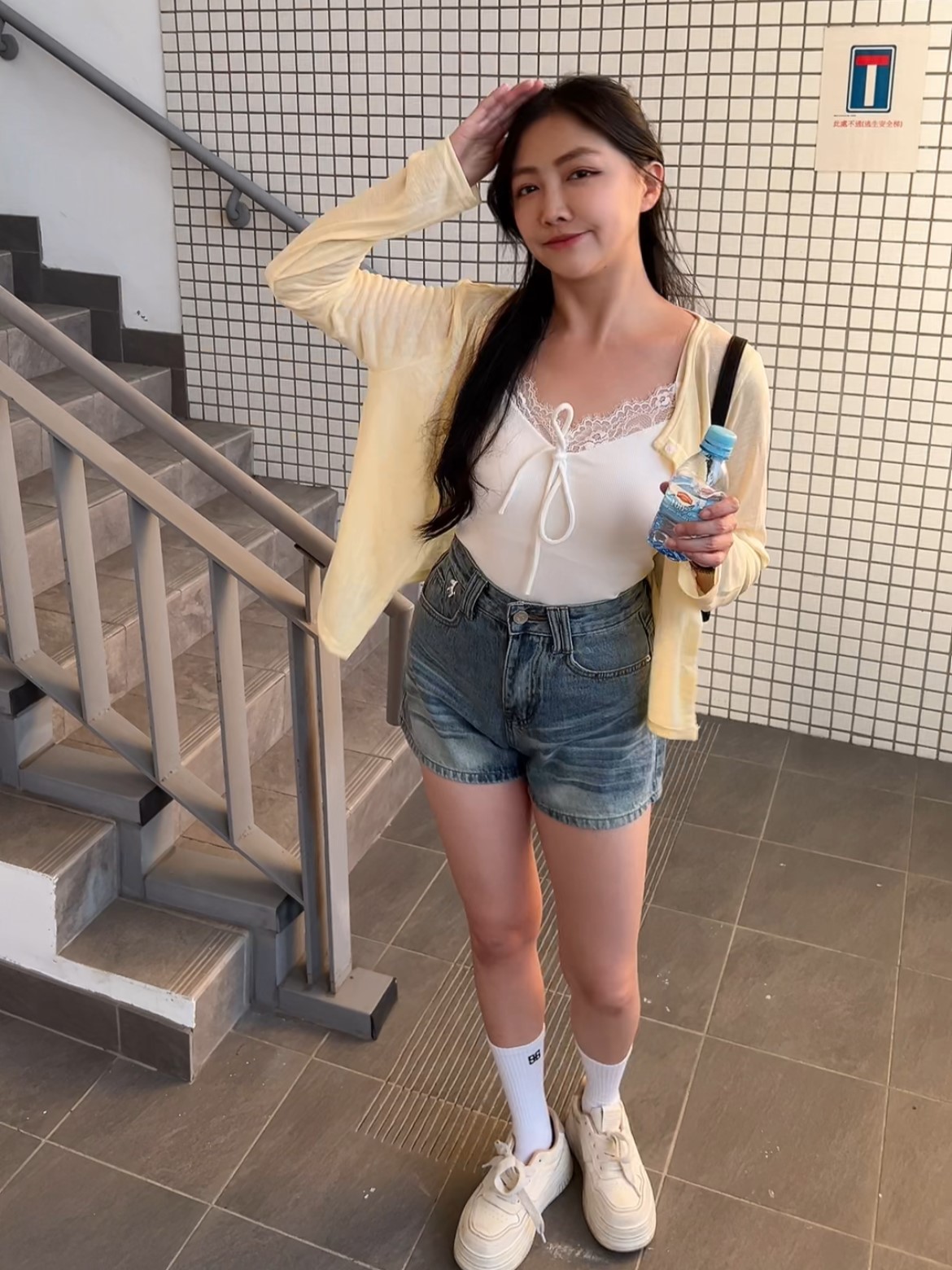 高腰A字水洗牛仔短褲(限時優惠$595)