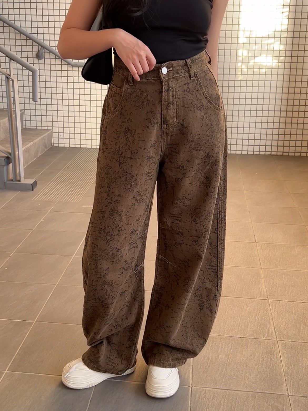 復古高級設計感彎刀牛仔褲(限時優惠$790)