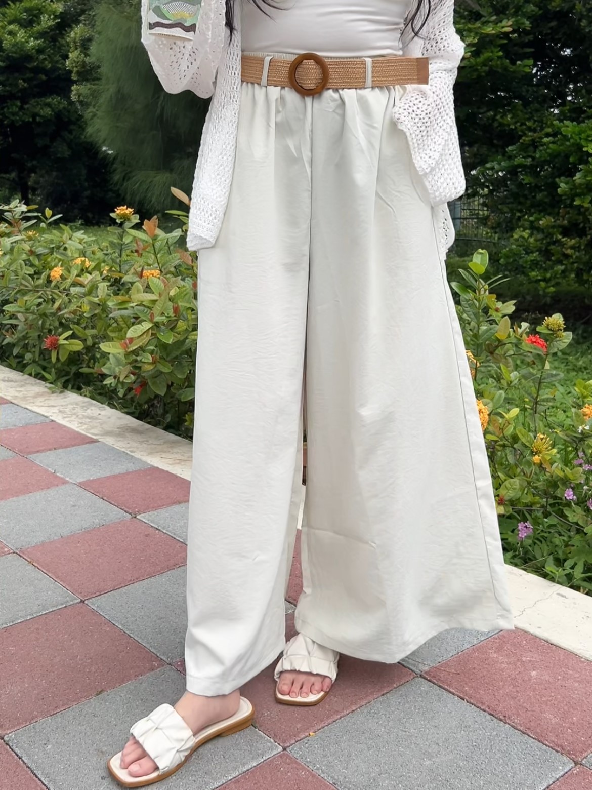 時尚垂墜感簡約休閒長褲(附腰帶)(限時優惠$399)