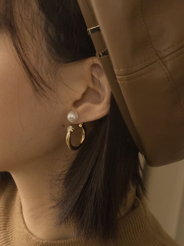 氣質珍珠Ｃ型耳環