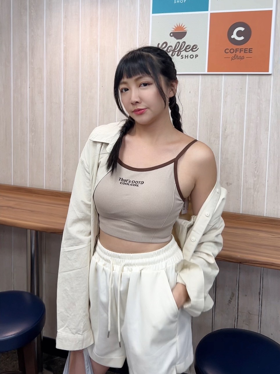 運動風英文刺繡撞色小可愛(可拆)