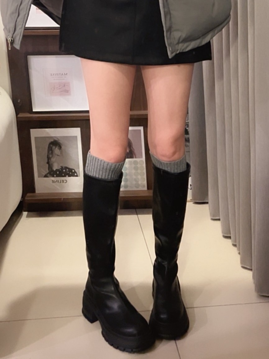 首爾女孩必備時髦層次造型襪<首周限定優惠2件$398中>